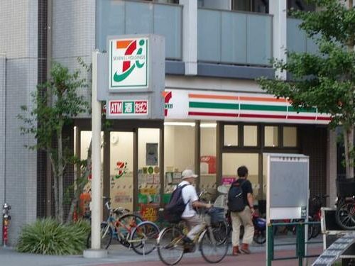 コンビニ