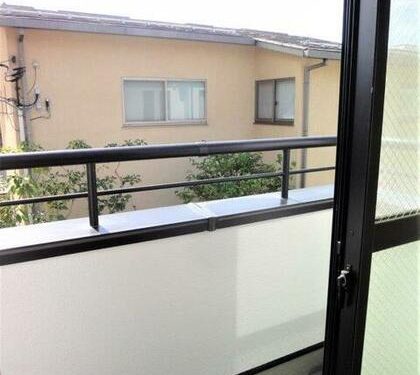 バルコニー バルコニー