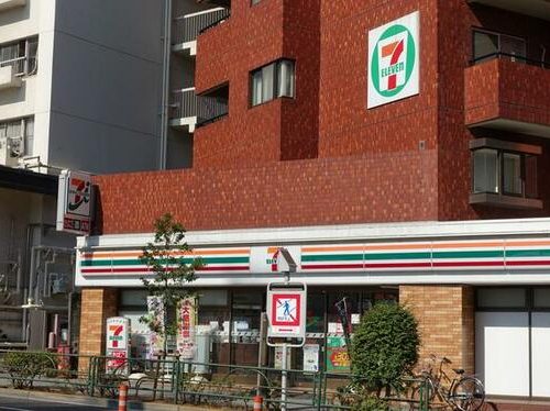 コンビニ コンビニ